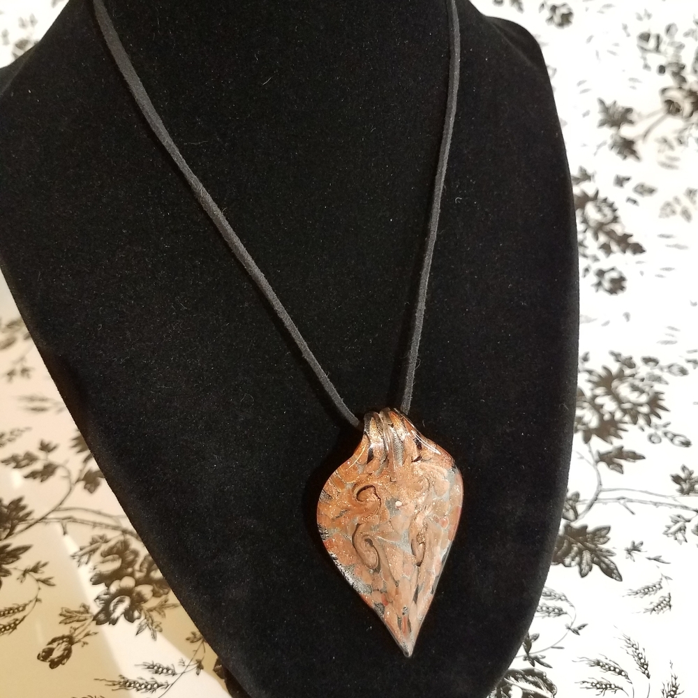Glass pendant necklace  jr14